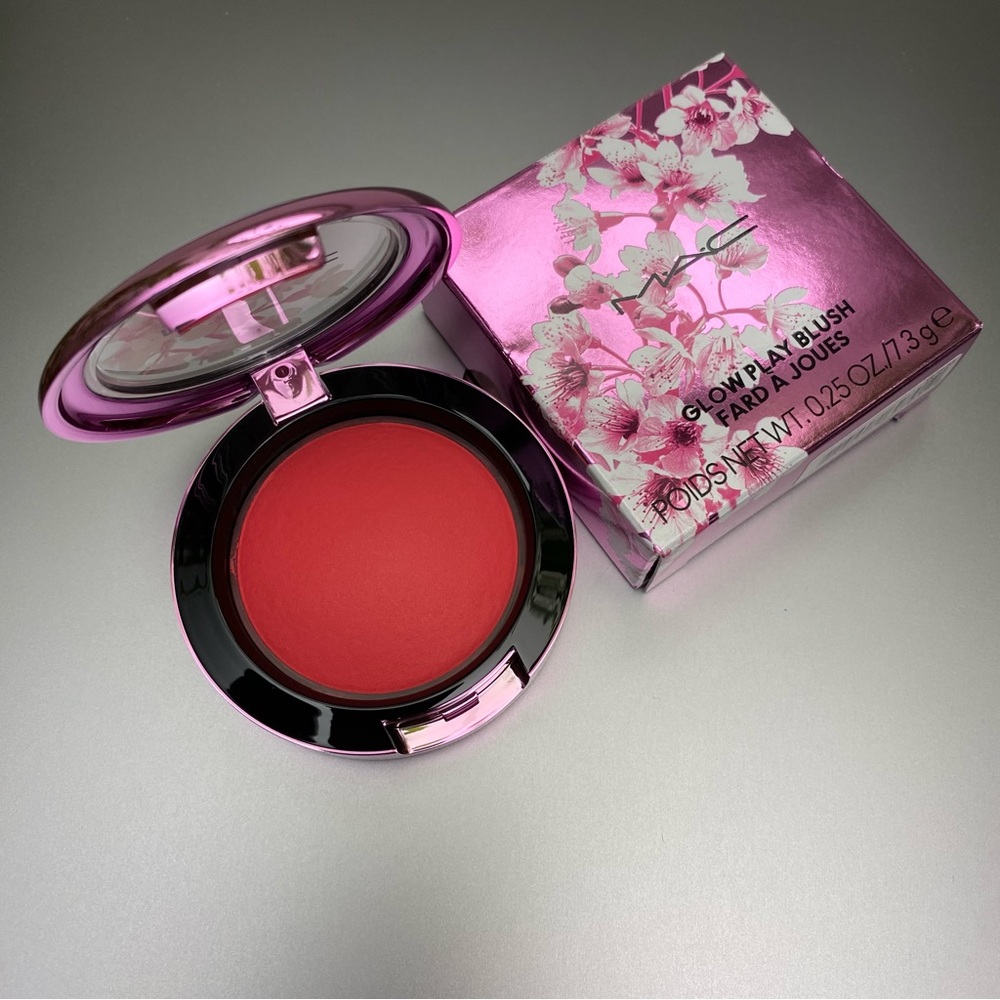 MAC Glow Play Blush “HD Cherry Tree” - Picture 6 of 6